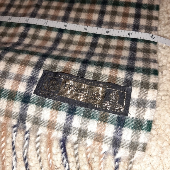 Maban pure wool scarf - Picture 7 of 7